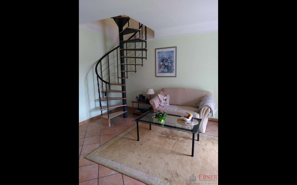 1540 Treppe EG